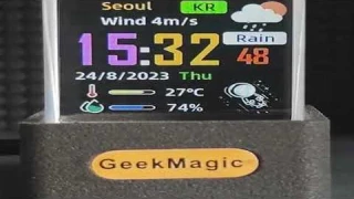 GeekMagic GIFTV Crystal Cube Photo Display Holographic Desktop Smart Weather Station