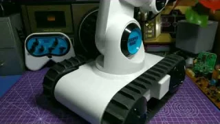 SHARPER IMAGE Wireless Control Robotic Arm Toy with Spotlight, Jumbo Claw Grip & Tank Tread Wheels