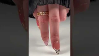 This hand's got a bit of a sexy vibe!😀😍#nails #nailart #naildesign #handdance #pressonnails