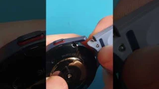 How to replace Galaxy Watch watch band