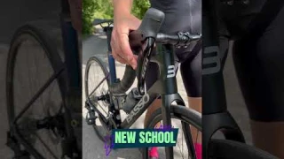 Mechanical 105 vs Electric 105 🚲 #ASMR #cycling #roadbike #shimano #wiggle