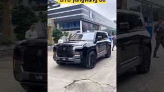 BYD yangwang U8 can make a tank turn!!#shorts #byd #yangwang