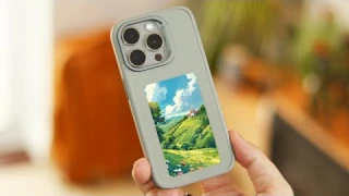 E-INK iPhone 15 Pro Case (A new look everyday!)