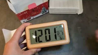 everwood Battery Operated Wooden LCD Digital Alarm Clock with Smart Sensor Night Light - Unboxing