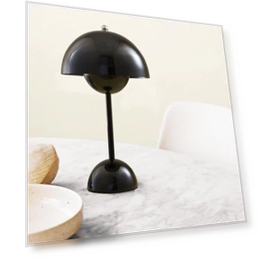 Mushroom Bud Bedroom Lamp with USB Charging — Desk & Table Lighting