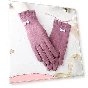 Women's Warm Velvet Touchscreen Gloves — Gloves & Mittens, Exquisite Co., Ltd.