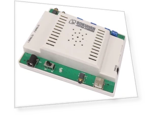 Controller for Railway Models e-Train — Control & Power, Rokuhan