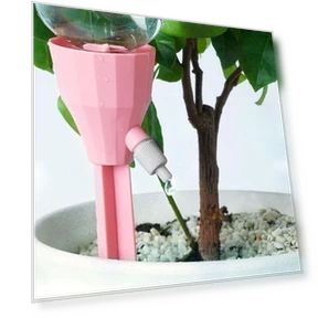 Self-Watering Spikes System — Drip Kits, Wanghengch