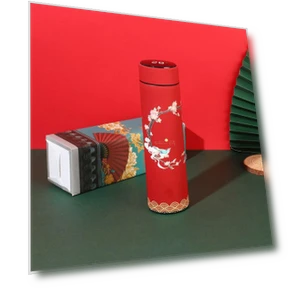 Vacuum Thermos Water Bottle with Smart Temperature Display — Travel Drinkware, SHyunjing