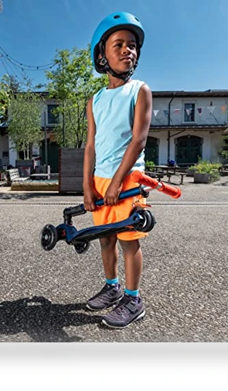 Maxi Deluxe Foldable LED Scooter — Push Scooters, Micro