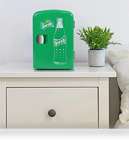 Mini Fridge - Portable Table Top Beverage Cooler — Mini Fridges, Koolatron