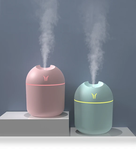 Mini Desktop Colourful Night Light Car Humidifier — Air Moisturizers