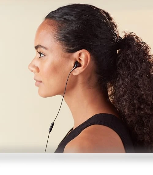 Wired Earbuds with Microphone — In-Ear Headphones, Amazon Basics