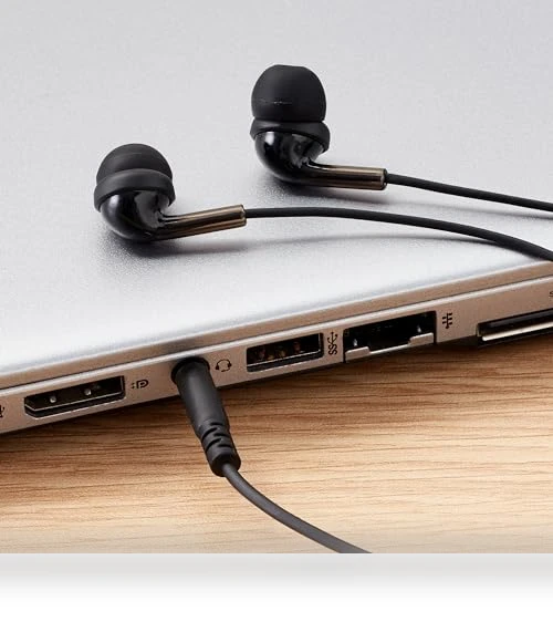 Wired Earbuds with Microphone — In-Ear Headphones, Amazon Basics