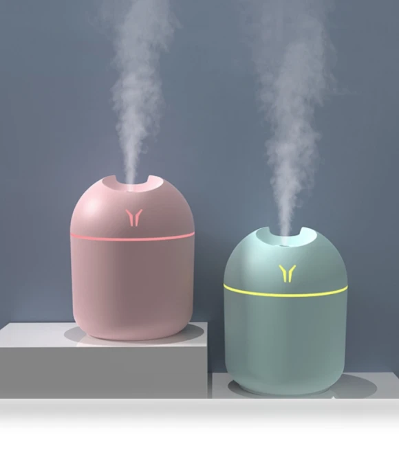 Mini Desktop Colorful Night Light Car Humidifier — Air Moisturizers