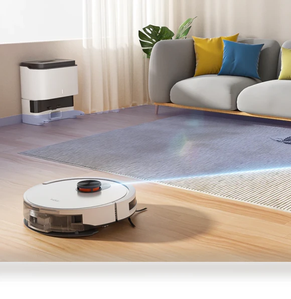 Robot vacuum and mop cleaner with cleaning base — Smart Cleaning Robots, ROIDMI