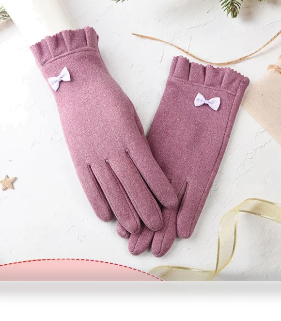 Women's Warm Velvet Touchscreen Gloves — Gloves & Mittens, Exquisite Co., Ltd.