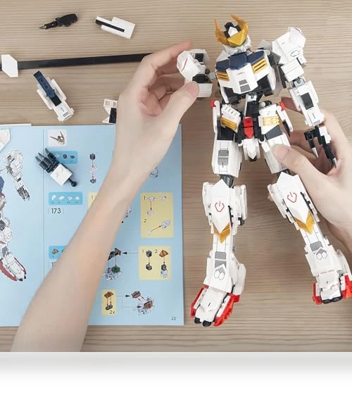 Transforming Robot Building Set — Construction Kits
