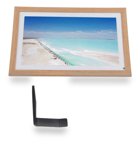 15.6-inch Digital Photo Frame — Digital Frames, KONNWEI