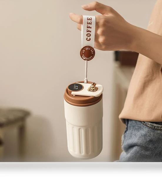 Smart Thermocup with LCD Display — Beverage Warmers, Car Periphery