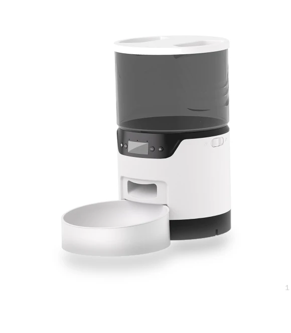 Automatic Pet Feeder with Smart Lock — Automatic Feeders, Pet Doggy