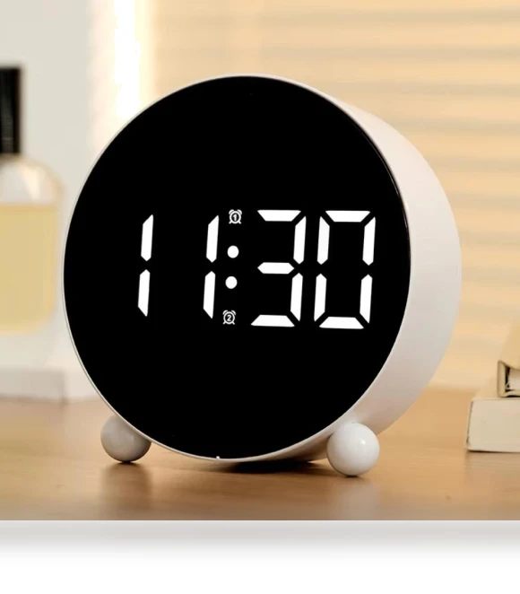Digital Alarm Clock with Adjustable Brightness — Alarms & Clocks, Siyuanprotr
