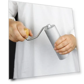 Stainless Steel Hand Crank Coffee Bean Grinder — Electric Blade Coffee Grinders