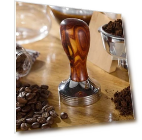 Integrated coffee press — Coffee Scoops