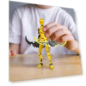 3D Printed Mobile Titan Robot Doll Set — Dolls & Figures, mulanhua