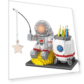 Mini Blocks Astronaut Bristol Block LED Lighting Kit — Construction Kits, JAPAN ANIME BRIDGE