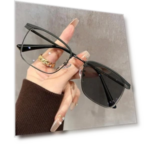 Smart Street Glasses for Myopia with Color Change — Smart Glasses, Exquisite glasses