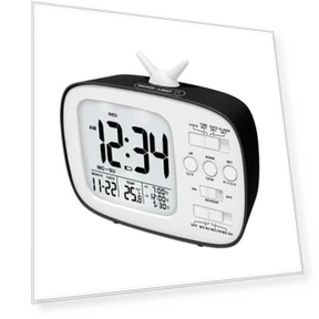 Simple Electronic Watch with Light-Sensitive Smart Features — Smartwatches, Fashionable bags