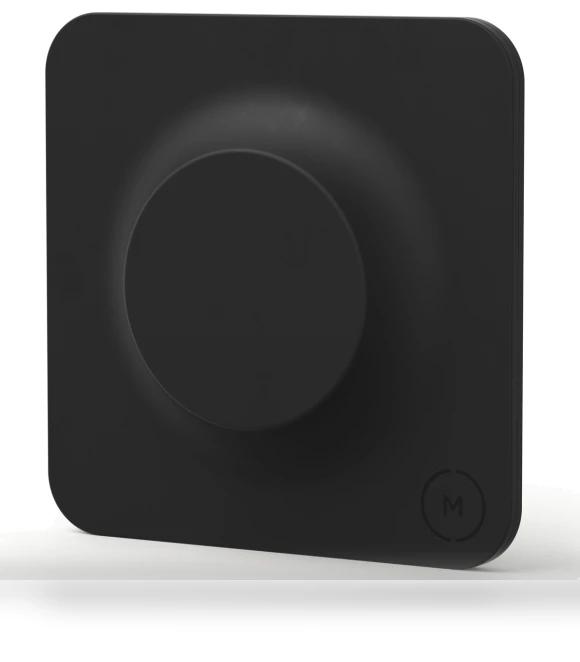 Curved Surface Mount for AirTags — Wearable Accessories, Moment