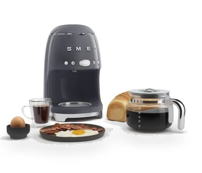 Retro Style Drip Coffee Machine with Glass Carafe — Coffee & Espresso Combos, Smeg