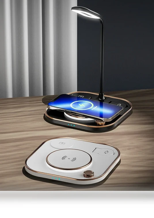3-in-1 Magnetic Wireless Charger — Chargers