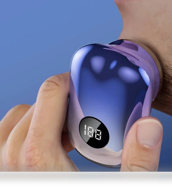 Electric Men's Shaver — Grooming Essentials