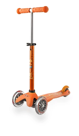 Three Wheeled, Lean-to-Steer Swiss-Designed Micro Scooter — Push Scooters, Micro