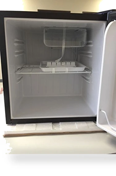 1.6 Cubic Foot Fridge — Mini Fridges, RCA