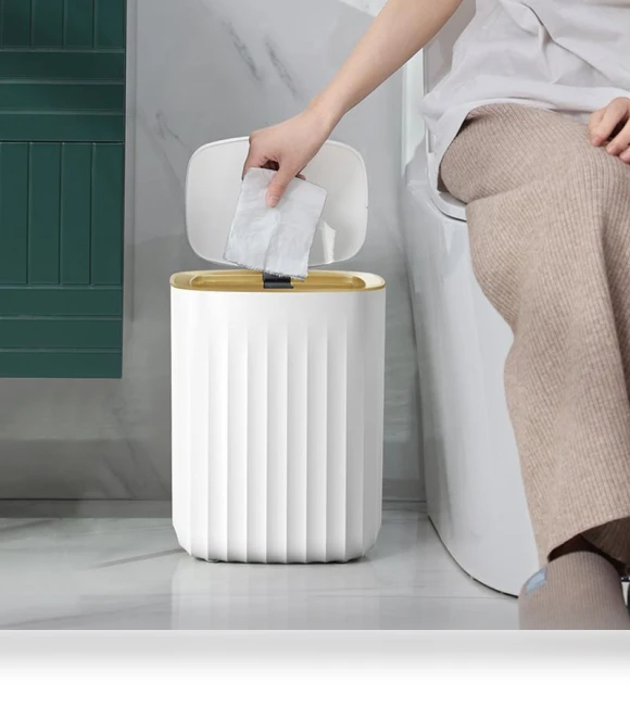 Smart Sensor Trash Bin — Kitchen Cans, Simple and warm