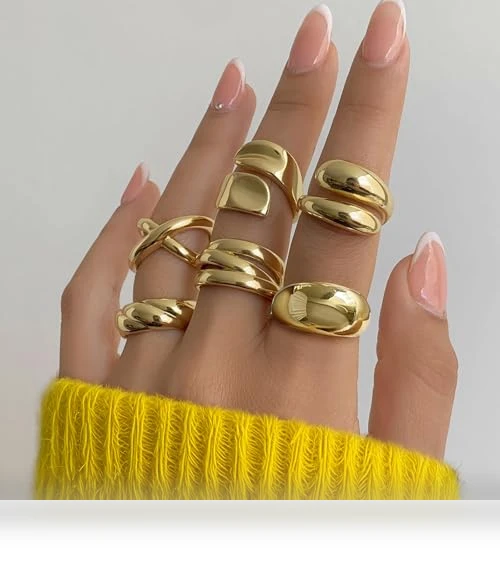 Chunky Gold Rings Set — Stacking, YEEZII