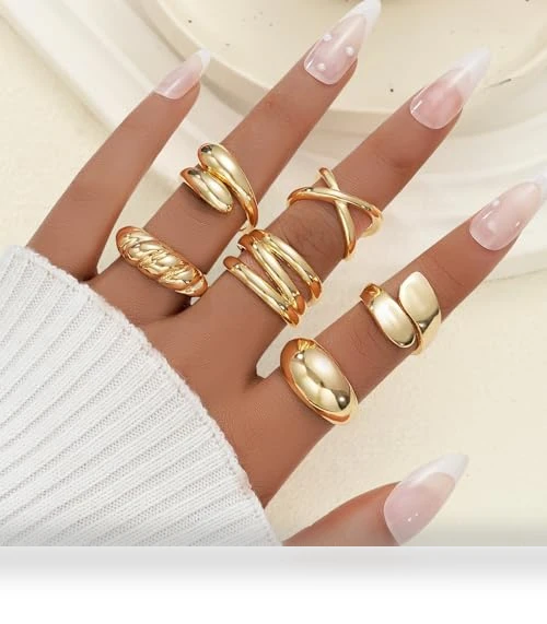 Chunky Gold Rings Set — Stacking, YEEZII