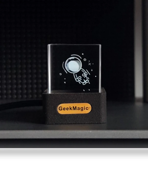 Crystal Holographic Desktop Decoration — Barometers, Wrigleys