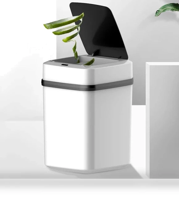 Smart Touchless Trash Can — Kitchen Cans, Simple and warm