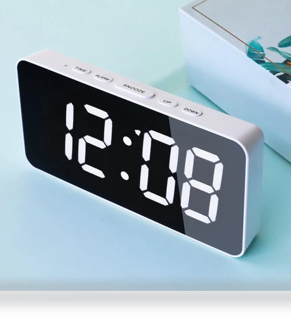 Radio-Controlled Digital Alarm Clock — Alarms & Clocks, Fashionable bags
